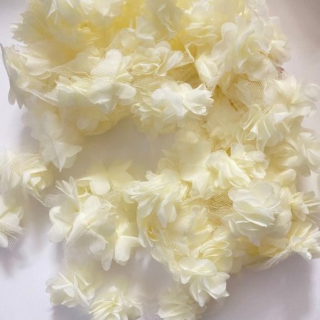 حبل ورد 120 وردة لون بيج